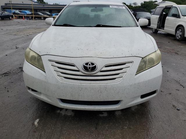 4T1BE46K28U772185 - 2008 TOYOTA CAMRY CE WHITE photo 5