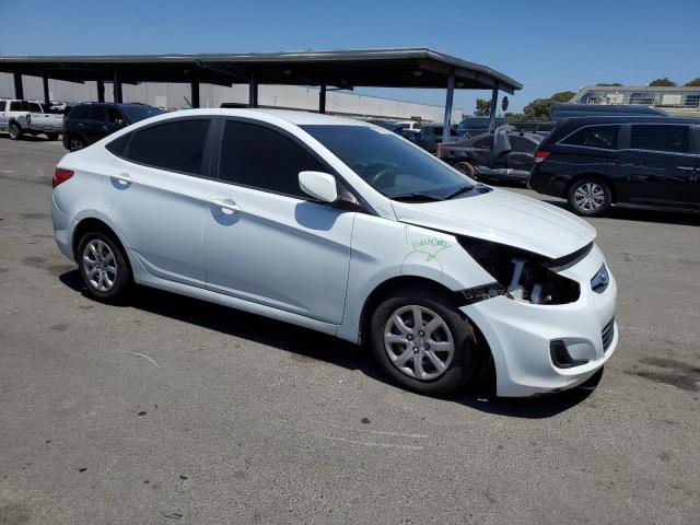 KMHCT4AE2EU621872 - 2014 HYUNDAI ACCENT GLS WHITE photo 4