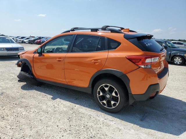 JF2GTADC0JH290499 - 2018 SUBARU CROSSTREK PREMIUM ORANGE photo 2