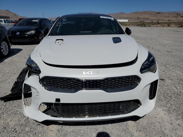 KNAE35LD8N6106710 - 2022 KIA STINGER GT LINE WHITE photo 5