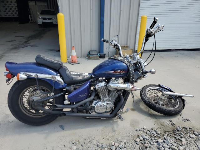 2001 HONDA VT600 CD, 