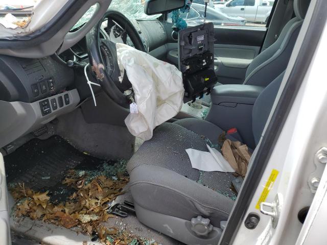 3TMJU4GN8AM102663 - 2010 TOYOTA TACOMA DOUBLE CAB PRERUNNER WHITE photo 7