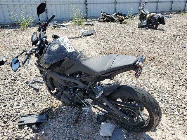 JYARN33E8GA010101 - 2016 YAMAHA FZ09 BLACK photo 3