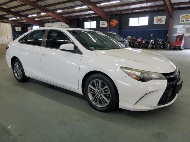 4T1BF1FK5FU060102 - 2015 TOYOTA CAMRY LE WHITE photo 4