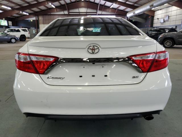 4T1BF1FK5FU060102 - 2015 TOYOTA CAMRY LE WHITE photo 6