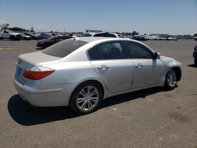 KMHGC4DF8BU129347 - 2011 HYUNDAI GENESIS 4.6L SILVER photo 3