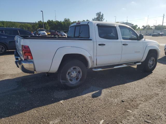 3TMJU62N46M010637 - 2006 TOYOTA TACOMA DOUBLE CAB PRERUNNER WHITE photo 3