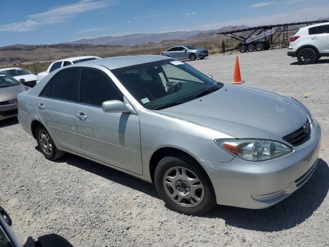 4T1BE32KX3U767115 - 2003 TOYOTA CAMRY LE SILVER photo 4