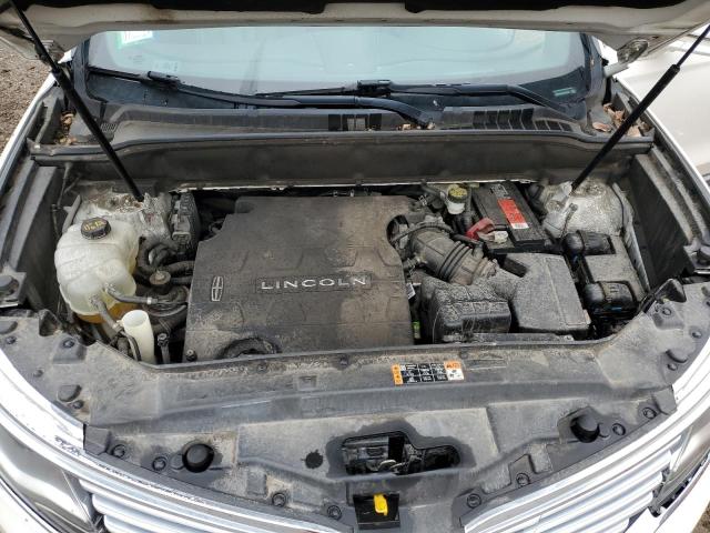 2LMPJ8LR7GBL22227 - 2016 LINCOLN MKX RESERVE თეთრი ფოტო 11
