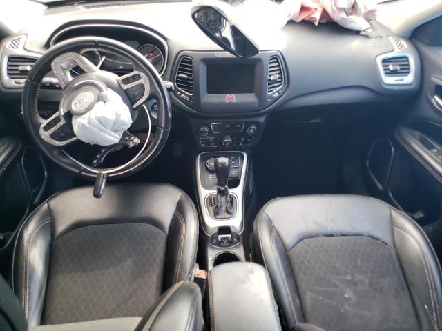 3C4NJDBB7KT714139 - 2019 JEEP COMPASS LATITUDE Siyah fotoğraf 8