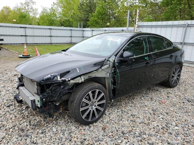 2017 VOLVO S60 PREMIER, null