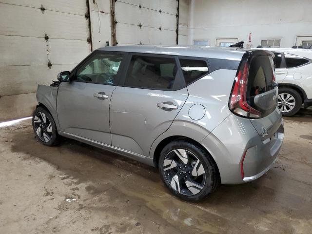 KNDJ53AU1P7879552 - 2023 KIA SOUL GT LINE GRAY photo 2