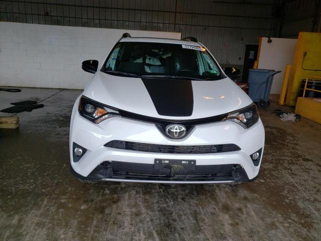 2T3RFREV1JW712464 - 2018 TOYOTA RAV4 ADVENTURE WHITE photo 5