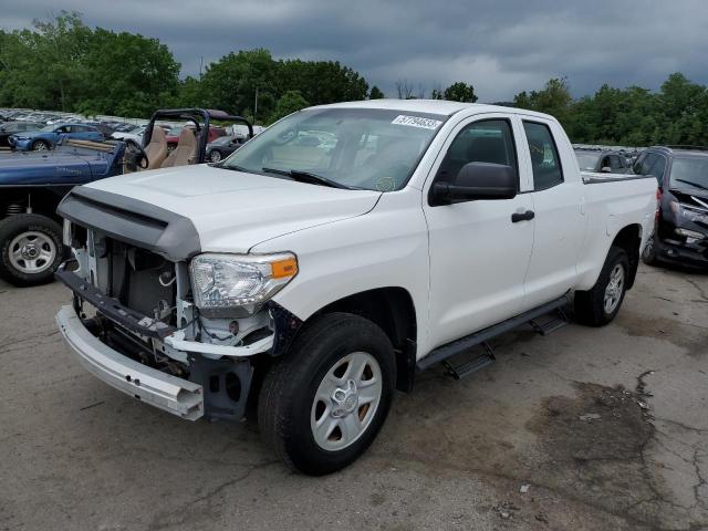 5TFUM5F17HX072965 - 2017 TOYOTA TUNDRA DOUBLE CAB SR/SR5 WHITE photo 1