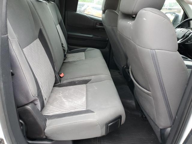 5TFUM5F17HX072965 - 2017 TOYOTA TUNDRA DOUBLE CAB SR/SR5 WHITE photo 10