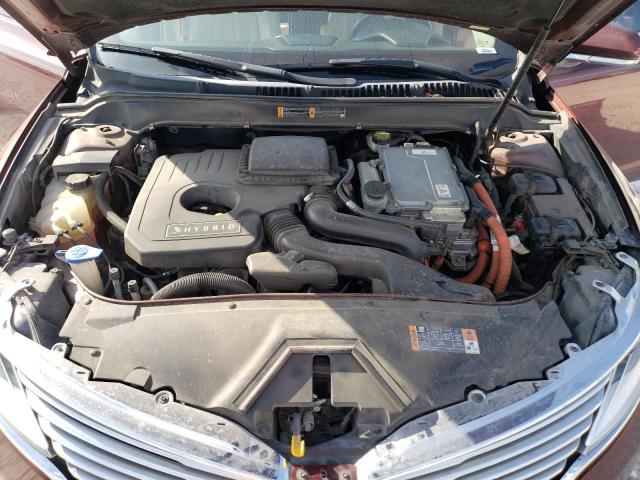 3LN6L2LU6GR611328 - 2016 LINCOLN MKZ HYBRID MAROON photo 11