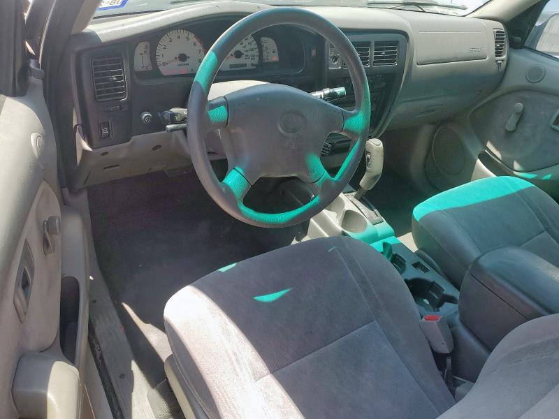 5TESN92N42Z067162 - 2002 TOYOTA TACOMA XTRACAB PRERUNNER ვერცხლისფერი ფოტო 8