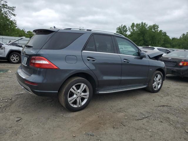 4JGDA5HBXCA097090 - 2012 MERCEDES-BENZ ML 350 4MATIC GRAY photo 3