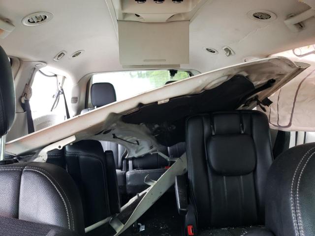 2C4RC1BG2CR390110 - 2012 CHRYSLER TOWN & COU TOURING WHITE photo 10