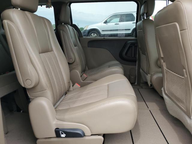 2C4RC1CG6CR124586 - 2012 CHRYSLER TOWN & COU TOURING L WHITE photo 11