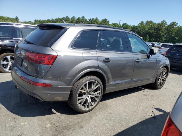 WA1VAAF7XKD007105 - 2019 AUDI Q7 PRESTIGE GRAY photo 3