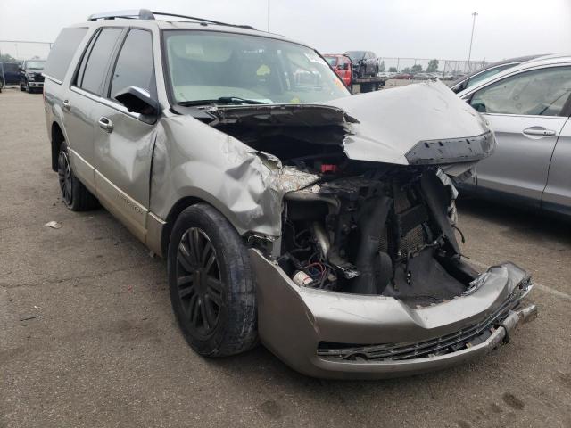 5LMFU28598LJ09330 - 2008 LINCOLN NAVIGATOR ვერცხლისფერი ფოტო 4