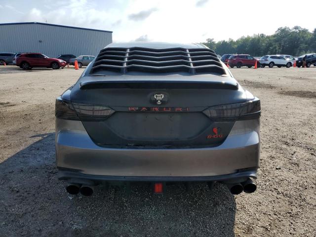 4T1B11HK5JU562872 - 2018 TOYOTA CAMRY L GRAY photo 6