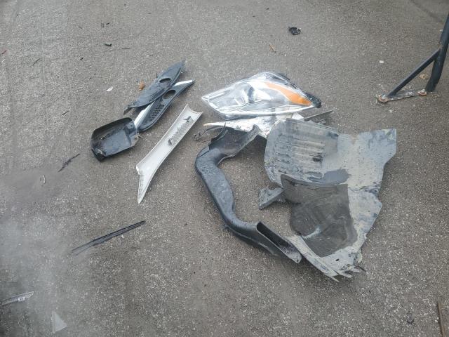 2G4GK5EX6G9119615 - 2016 BUICK REGAL WHITE photo 12