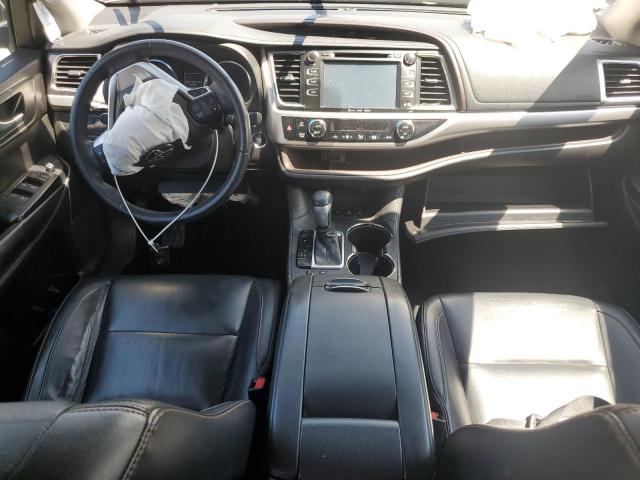 5TDJKRFH0GS261779 - 2016 TOYOTA HIGHLANDER XLE 灰色 照片 8