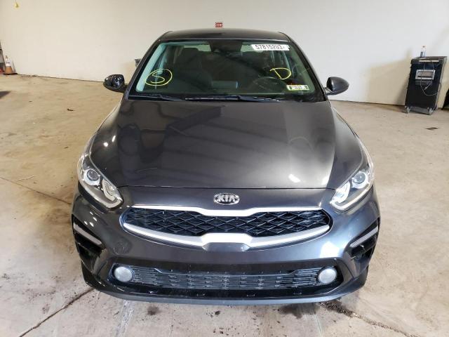 3KPF24AD2KE060871 - 2019 KIA FORTE FE GRAY photo 5