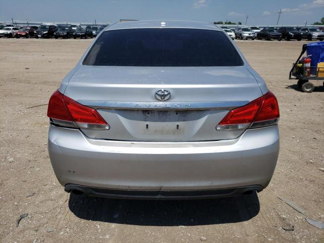 4T1BK3DB4BU392262 - 2011 TOYOTA AVALON BASE 银色 照片 6