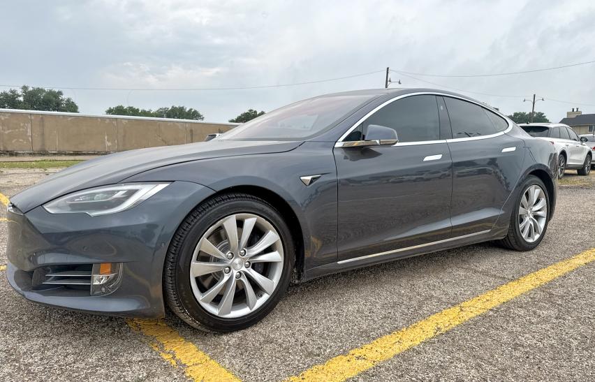 5YJSA1E14HF195384 - 2017 TESLA MODEL S GRAY photo 2