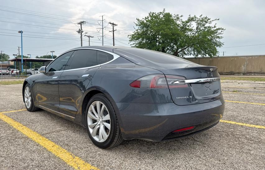 5YJSA1E14HF195384 - 2017 TESLA MODEL S GRAY photo 3