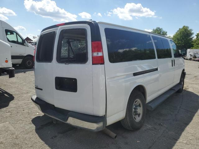 1GAZGPFG9K1252545 - 2019 CHEVROLET EXPRESS G3 LT WHITE photo 3