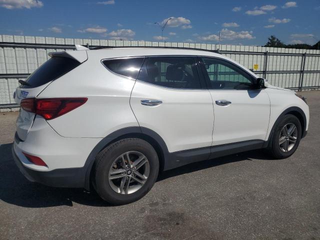 5XYZU3LB4JG555393 - 2018 HYUNDAI SANTA FE S WHITE photo 3