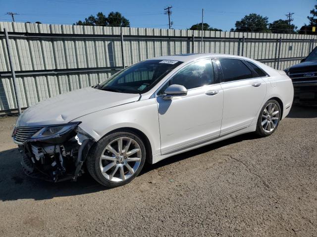 3LN6L2GK1GR603324 - 2016 LINCOLN MKZ WHITE photo 1