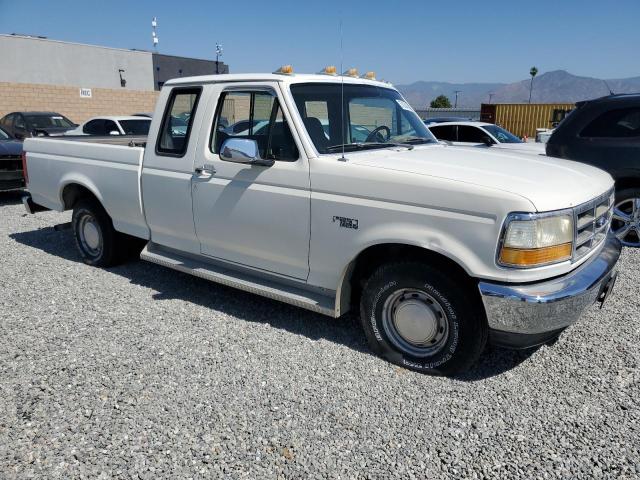 1FTEX15Y3NKB94282 - 1992 FORD F150 WHITE photo 4