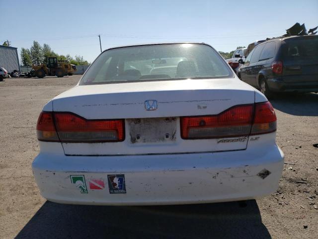 1HGCG66591A146523 - 2001 HONDA ACCORD LX WHITE photo 6