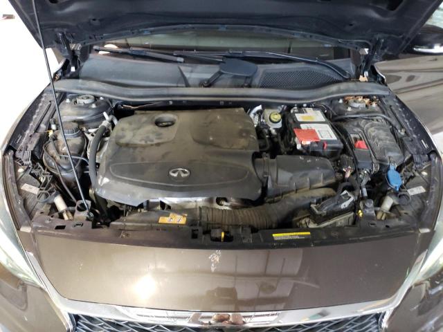 SJKCH5CR8JA045175 - 2018 INFINITI QX30 BASE GRAY photo 11