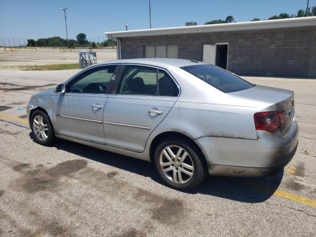 3VWST71K46M006895 - 2006 VOLKSWAGEN JETTA TDI OPTION PACKAGE 1 SILVER photo 2