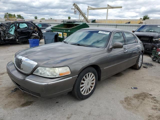1LNHM81W53Y621146 - 2003 LINCOLN TOWN CAR EXECUTIVE Braun Foto 1
