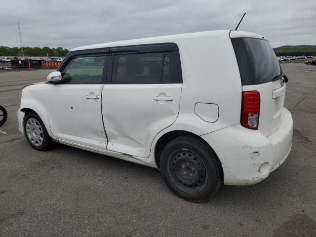 JTLZE4FE6FJ071116 - 2015 TOYOTA SCION XB WHITE photo 2