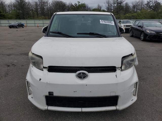 JTLZE4FE6FJ071116 - 2015 TOYOTA SCION XB WHITE photo 5