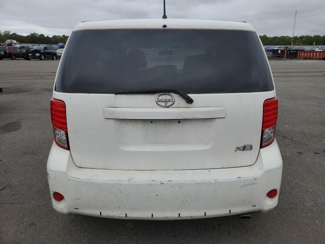 JTLZE4FE6FJ071116 - 2015 TOYOTA SCION XB WHITE photo 6