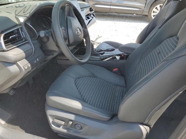 4T1G11AK2PU765095 - 2023 TOYOTA CAMRY SE NIGHT SHADE WHITE photo 7