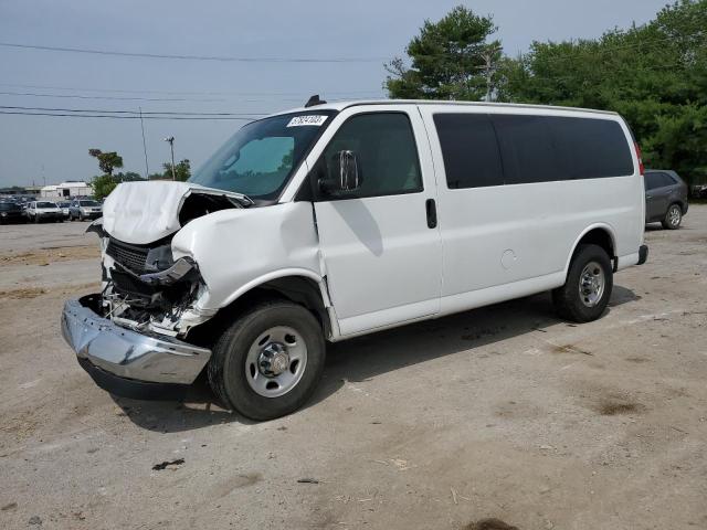 1GAWGFFG4H1192583 - 2017 CHEVROLET EXPRESS G2 LT WHITE photo 1