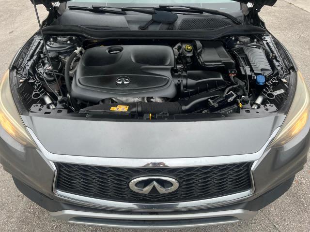 SJKCH5CR4HA022437 - 2017 INFINITI QX30 BASE GRAY photo 14