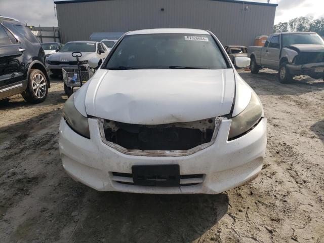 1HGCP2F65BA074657 - 2011 HONDA ACCORD SE WHITE photo 5