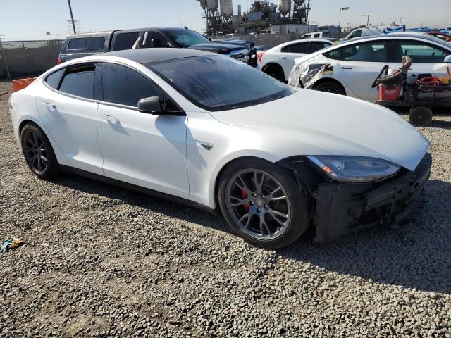 5YJSA1H2XEFP65095 - 2014 TESLA MODEL S WHITE photo 4