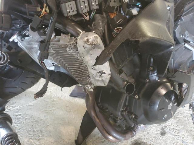 JKAEXEJ15HDA00289 - 2017 KAWASAKI EX650 J შავი ფოტო 11